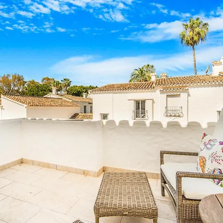 Hotel Gorgeous Townhouse Nueva Andalucia Marbella