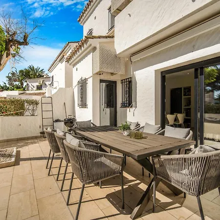 Gorgeous Townhouse Nueva Andalucia 4* Marbella